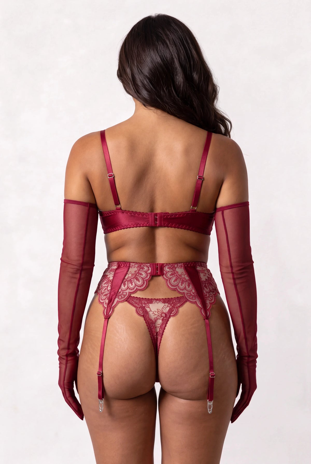 Completo intimo tre pezzi - EMBRACE Rosso